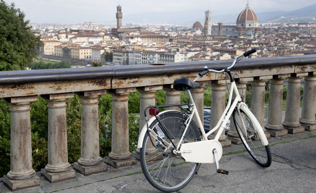 travel by bike in italy
